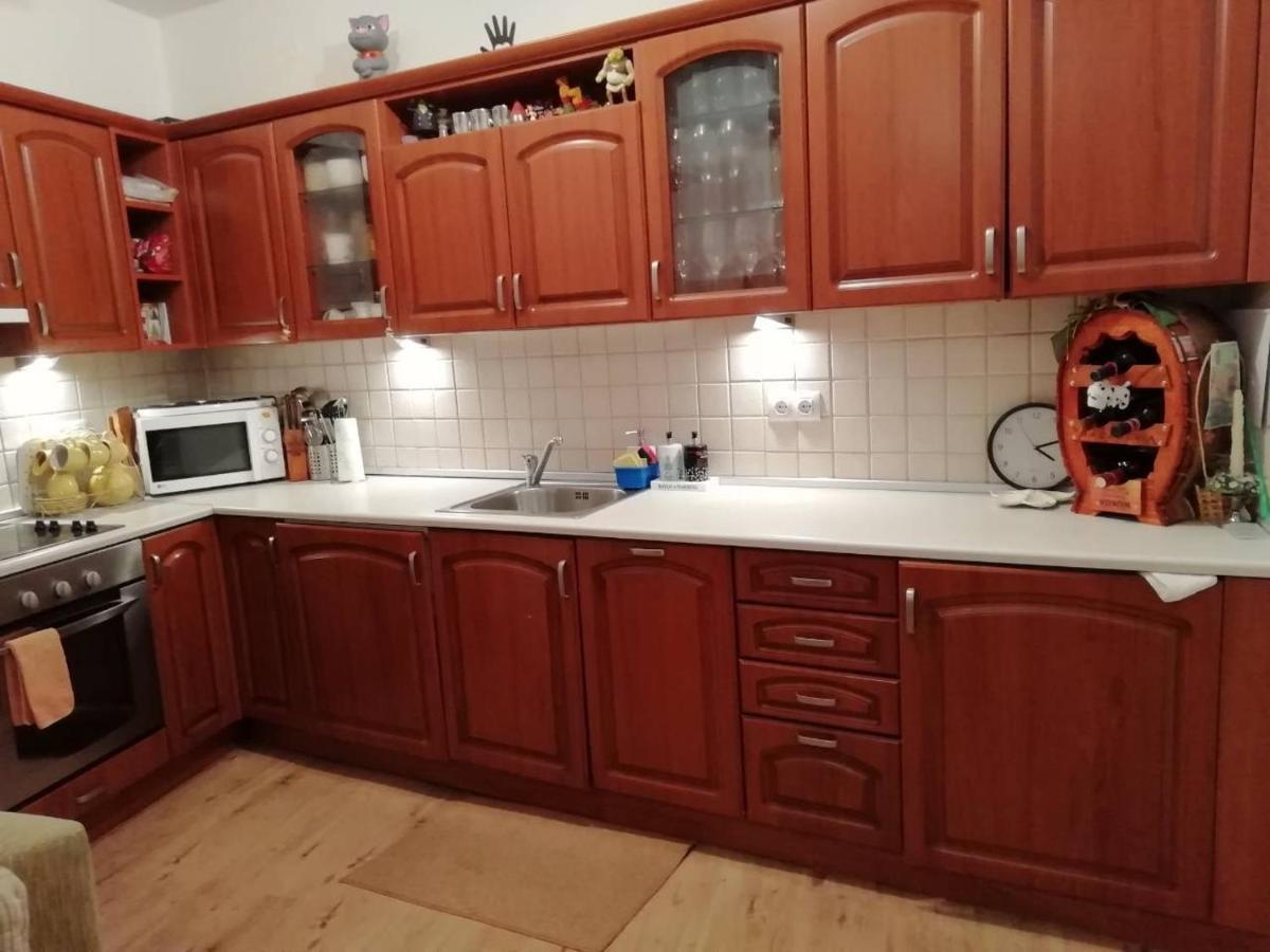 Къща В Центъра На Стрелча, Джакузи С Минерална Вода Bagian luar foto